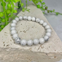 Howlite Bead Bracelet